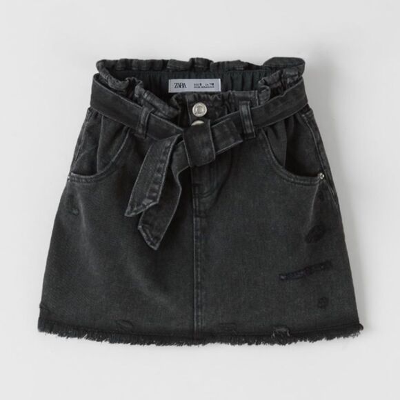 Zara Other - Black denim skirt